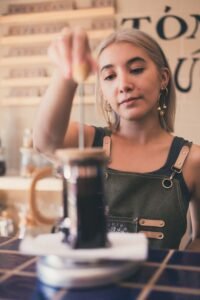 French Press Coffee: A Simple Guide to Rich, Full-Bodied Brewing